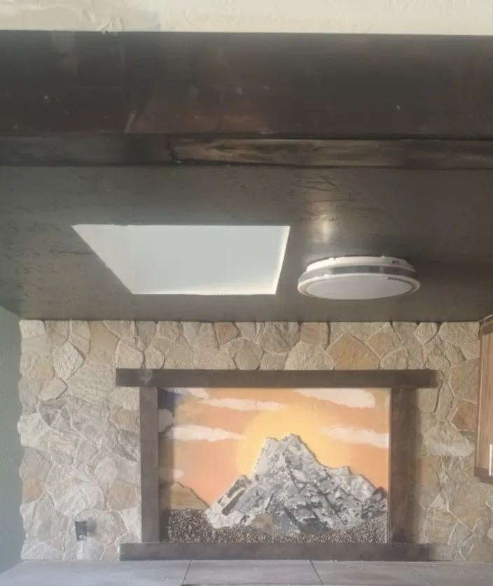 Pikes Peak mountain mural